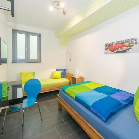 With 2 Bedrooms Hébergement de vacances Bensheim